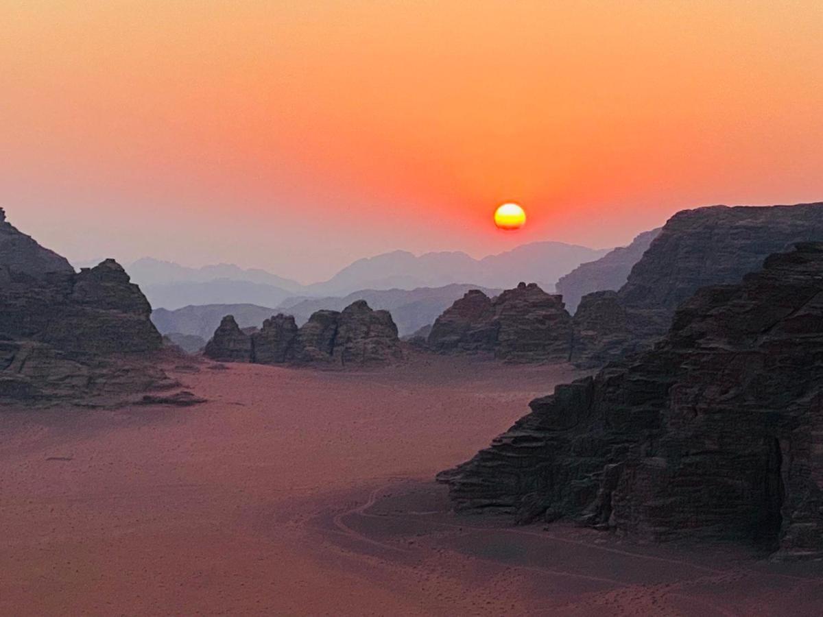 Hotel Golden Day Wadi Rum Zewnętrze zdjęcie